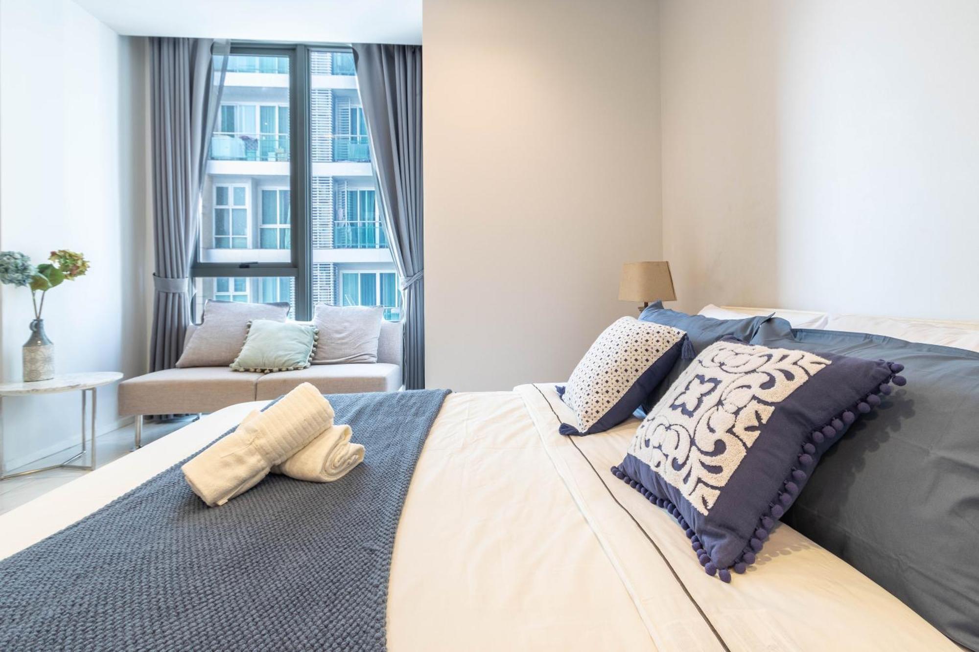 Hyde Sukhumvit 11 Branded Suites Bangkok Extérieur photo