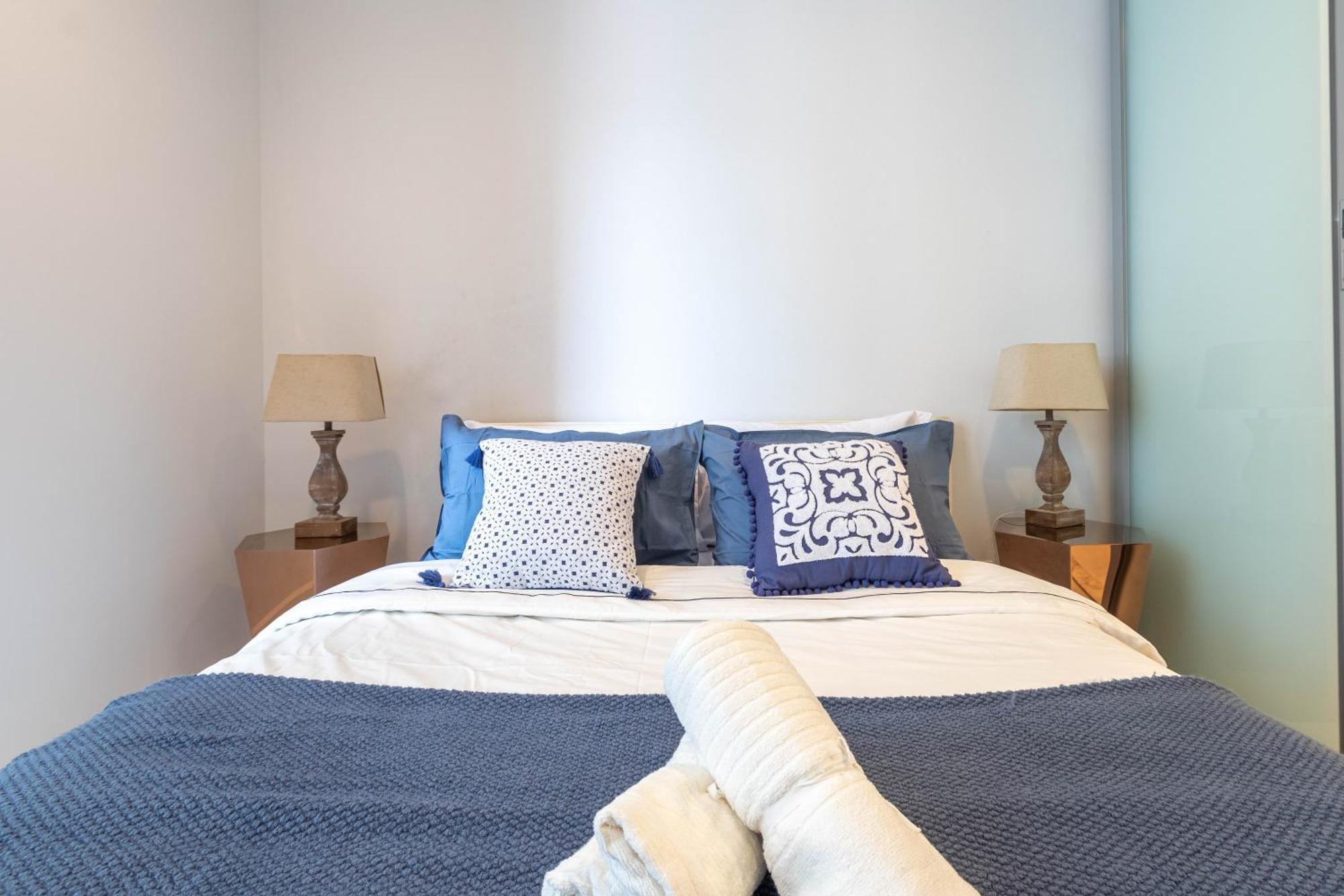 Hyde Sukhumvit 11 Branded Suites Bangkok Extérieur photo