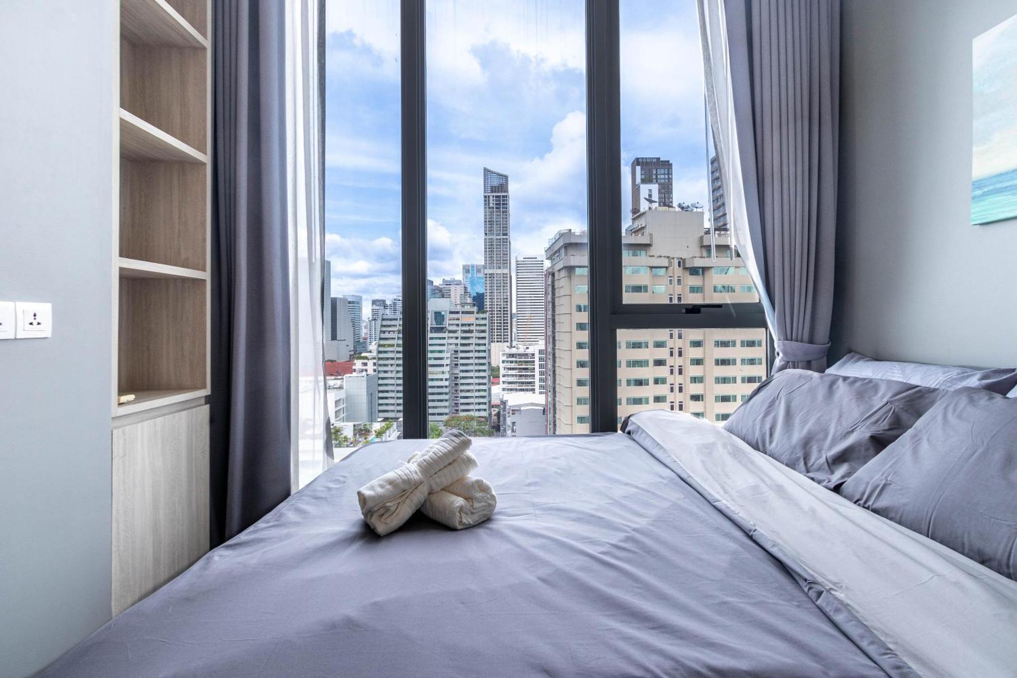 Hyde Sukhumvit 11 Branded Suites Bangkok Extérieur photo